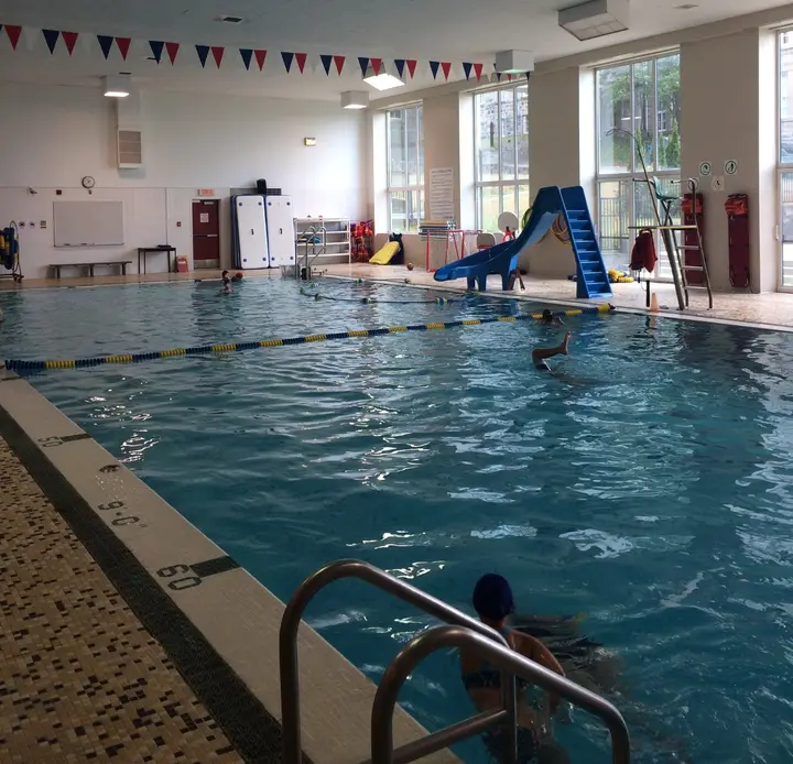 Pool at Piscine publique (Cegep)