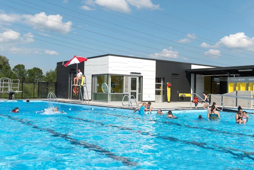 Photo : Piscine Lebourgneuf